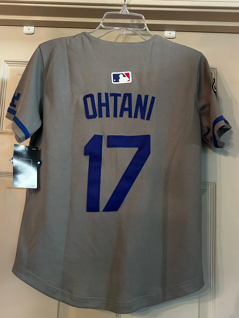 NWT Nike MLB LA Dodgers Grey w/Blue Baseball Jersey Big Kid’s Small #17 Ohtani